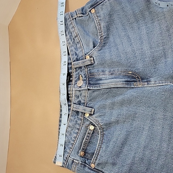 Refuge Denim Size 03 Straight Leg Jeans, Excellent Used Condition - Picture 3 of 12